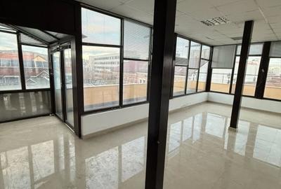 Spatiu alimentatie publica, P+2, zona semicentrala - 2