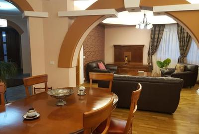 Vila  5 camere  , in Ploiesti, zona 8 Martie. - 4