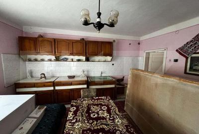 Casa in ora?ul Zlatna cu teren 19.709 mp - 2