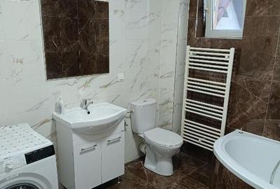 Apartament 4 camere etaj 1 , C.Moldovei - 1