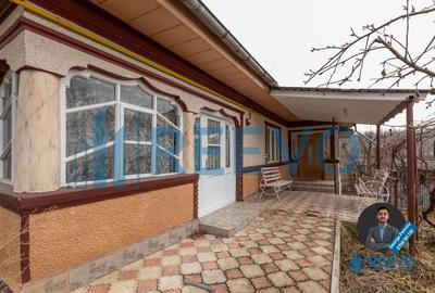 Casă cu 3 camere cu Canalizare în Central - 18