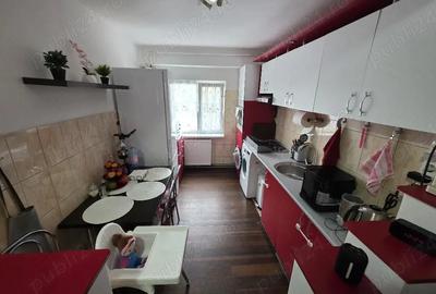 Apartament cu 2 camere decomandat în Dâmbovița - 2