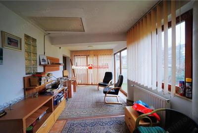 Casă cu 2 camere cu Teren 1133 Mp în Sud - 1