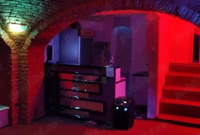 Spațiu comercial, de 50 mp, în Central - 10