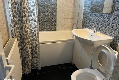 Apartament cu 2 camere semidecomandat în Micro 4 - 9