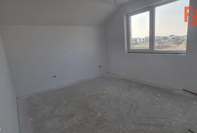 Casă cu 3 camere cu Teren 340 Mp în Central - 8