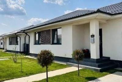 Teren de 10000 mp, în Tunari