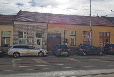 De inchiriat apartament cu 2 camere, zona ultracentrala, curte comuna - 2