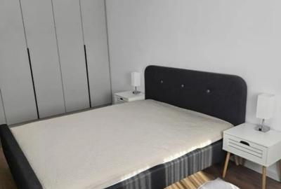 Apartament cu 3 camere decomandat în 13 Septembrie - 1