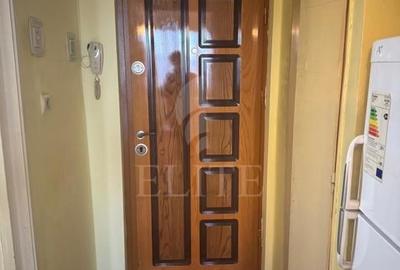 Garsoniera în zona COMPLEX  DIANA - 3