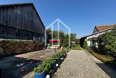 Casă individuală cu 7 camere cu Canalizare în Șura Mică - 1