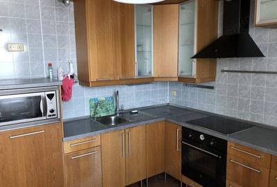 Garsonieră în Decebal