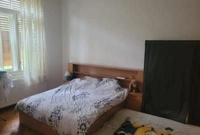 Apartament cu 3 camere semidecomandat în P-ța Maria - 4