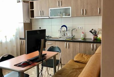 PF inchiriez in zona VIVO apartament ultrafinisat - 6