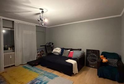 Apartament cu 3 camere decomandat în Decebal - 8