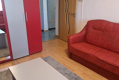 Garsonieră decomandată în Central - 1