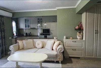 Garsonieră decomandată în Central