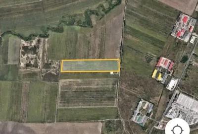 Teren de 18335 mp, în Central - 2