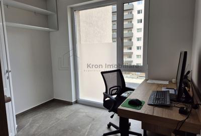 Inchiriez spatiu mic in Urban Plaza - 1