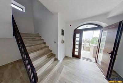 FILM Tur 3D! Resedinta de exceptie, in pretiosul areal Bunloc, Brasov - 3