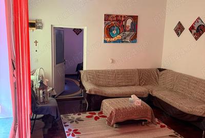 Casă cu 4 camere în Capitol