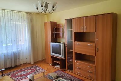 Apartament cu 2 camere decomandat în Cetate