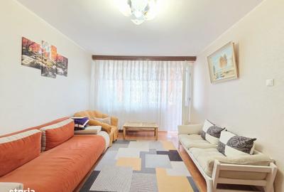 Apartament cu 3 camere semidecomandat, mobilat în Micro 16 - 12