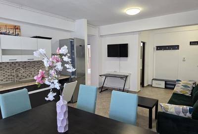 Apartament cu 3 camere semidecomandat în Central