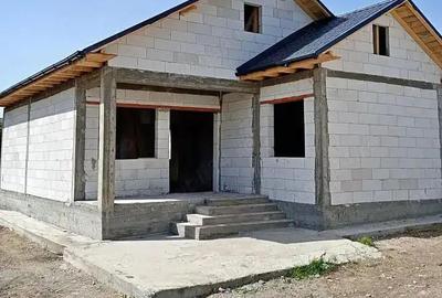 Casa in Lumina, cu treicamere, 85000. - 6