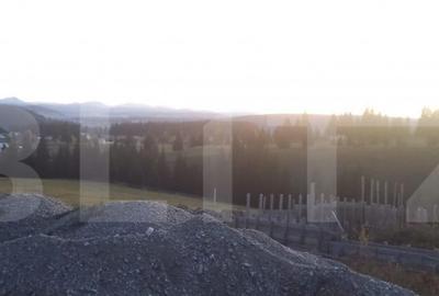 Teren de 2400 mp, în Central