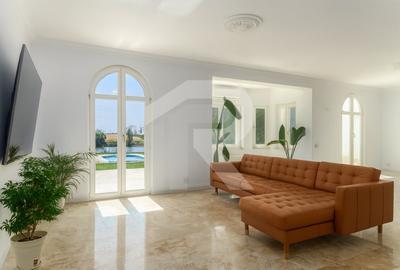 Vila eleganta cu piscina si iesire la Lac – Caciulati, Balotesti - 4