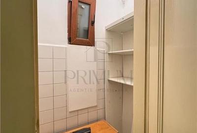 Medicina - 2 Camere - Cladire istorica - Etaj 1 - Decomandat - Centrala termica - 7