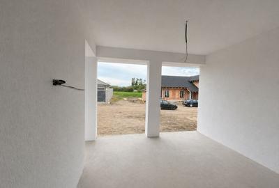 Casă individuală cu 4 camere cu Teren 500 Mp în Oarda - 2