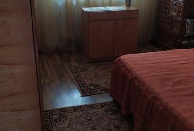 Apartament cu 3 camere decomandat în Răcăciuni - 13