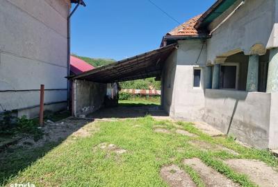 Casă cu 4 camere în Vrănești - 1