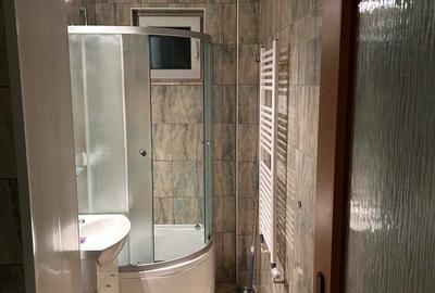 Apartament cu 3 camere semidecomandat în Central - 4