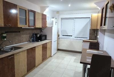 Apartament cu 2 camere decomandat în Central - 2