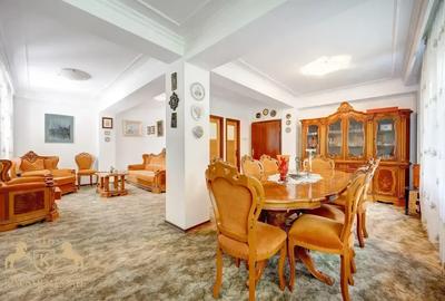 Casă cu 7 camere cu Canalizare în Dorobanți - 11