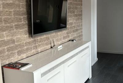 Apartament cu 3 camere în Central - 1