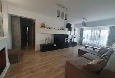 Apartament cu 3 camere decomandat în Păcurari - 6
