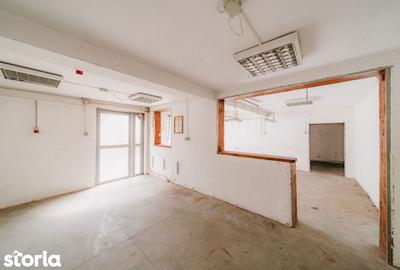 Casă cu Teren 597 Mp în Central - 12