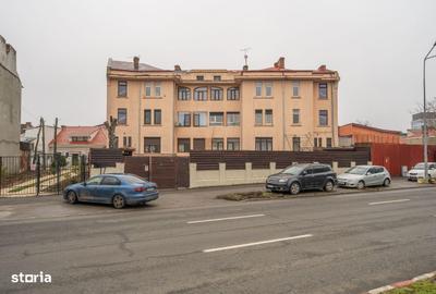 Apartament cu 4 camere în Rahova - 4