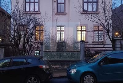 2 Apartamente,  Demisol+Parter, 9 camere - zona Centrul Istoric - 5