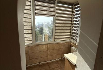 Apartament cu 3 camere decomandat în Burdujeni - 1