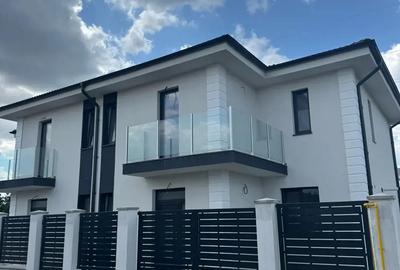 Casa de inchiriat Micro 17 - 1