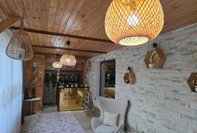 Casă individuală cu 6 camere cu Canalizare în Km 5 - 28