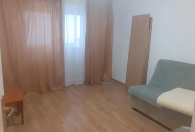 Apartament cu 2 camere decomandat în Calarași 4 - 1