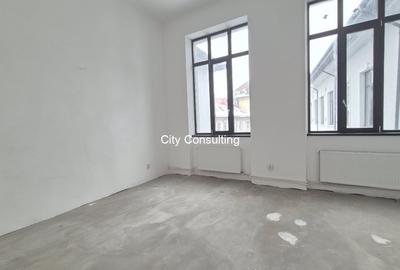 Casă cu 27 camere cu Teren 473 Mp în Sala Palatului - 7