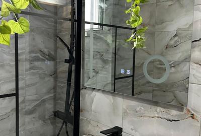 Apartament cu 2 camere decomandat în Podu Roș - 1