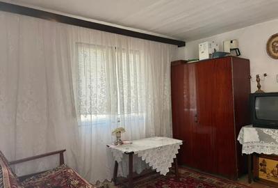 Casă cu 2 camere în Călugăreni - 3